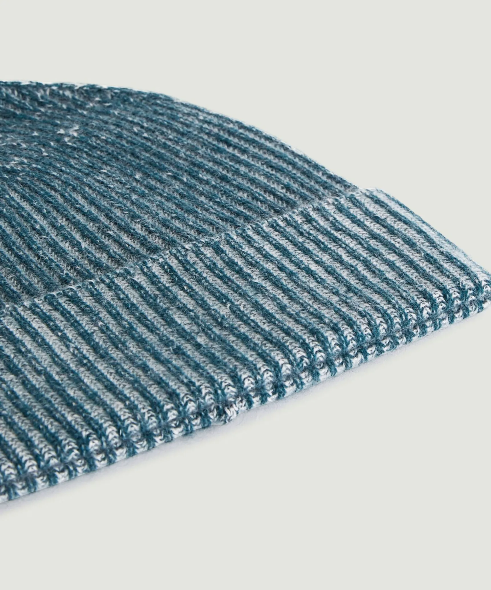 Rodier Bonnet bicolore en cachemire vert canard
