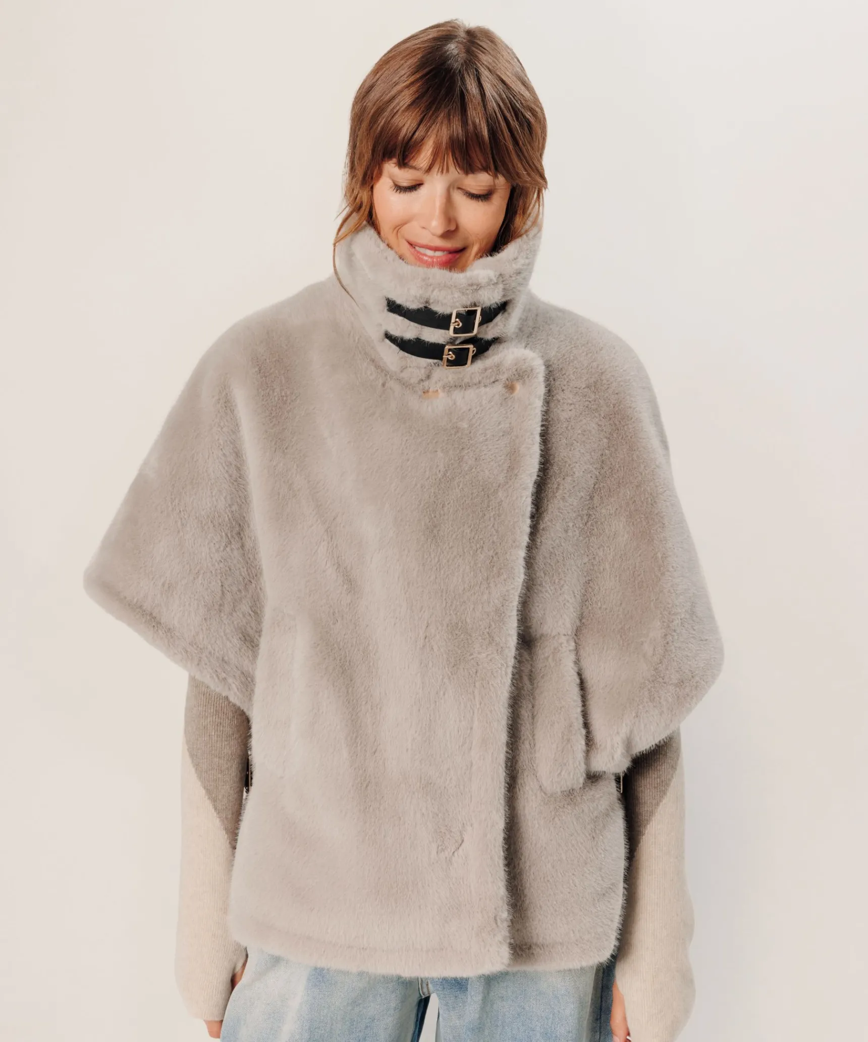 Best Rodier Cape fausse fourrure beige