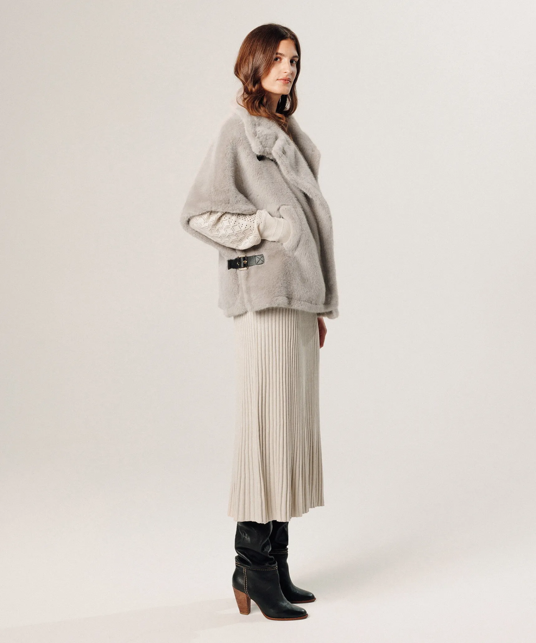 Best Rodier Cape fausse fourrure beige
