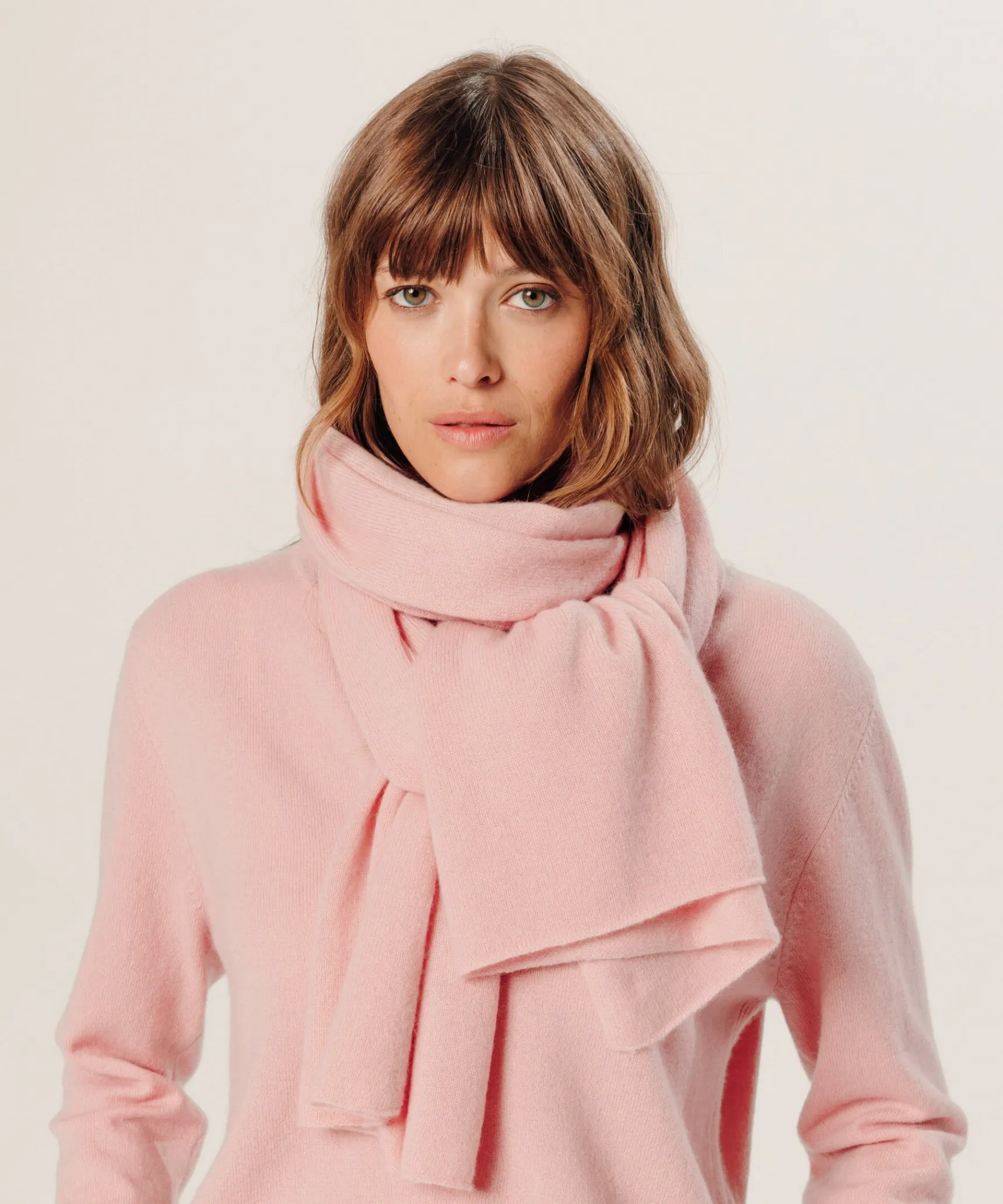 Outlet Rodier Écharpe en cachemire rose poudre