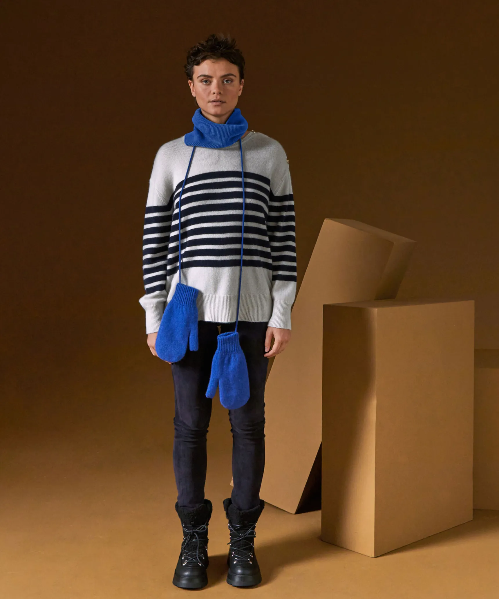 Clearance Rodier Col en cachemire bleu outremer