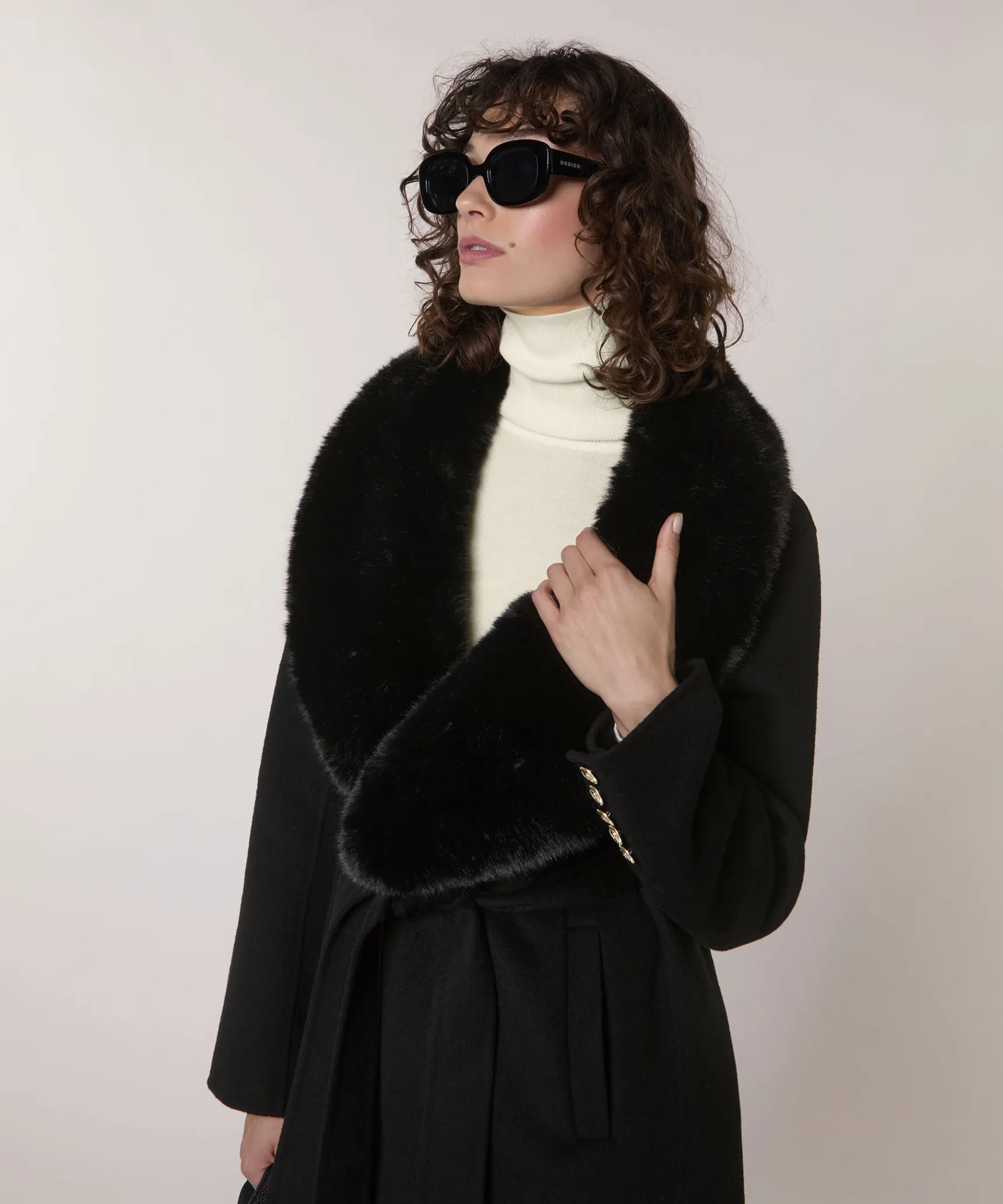 Outlet Rodier Manteau en laine col fausse fourrure noir