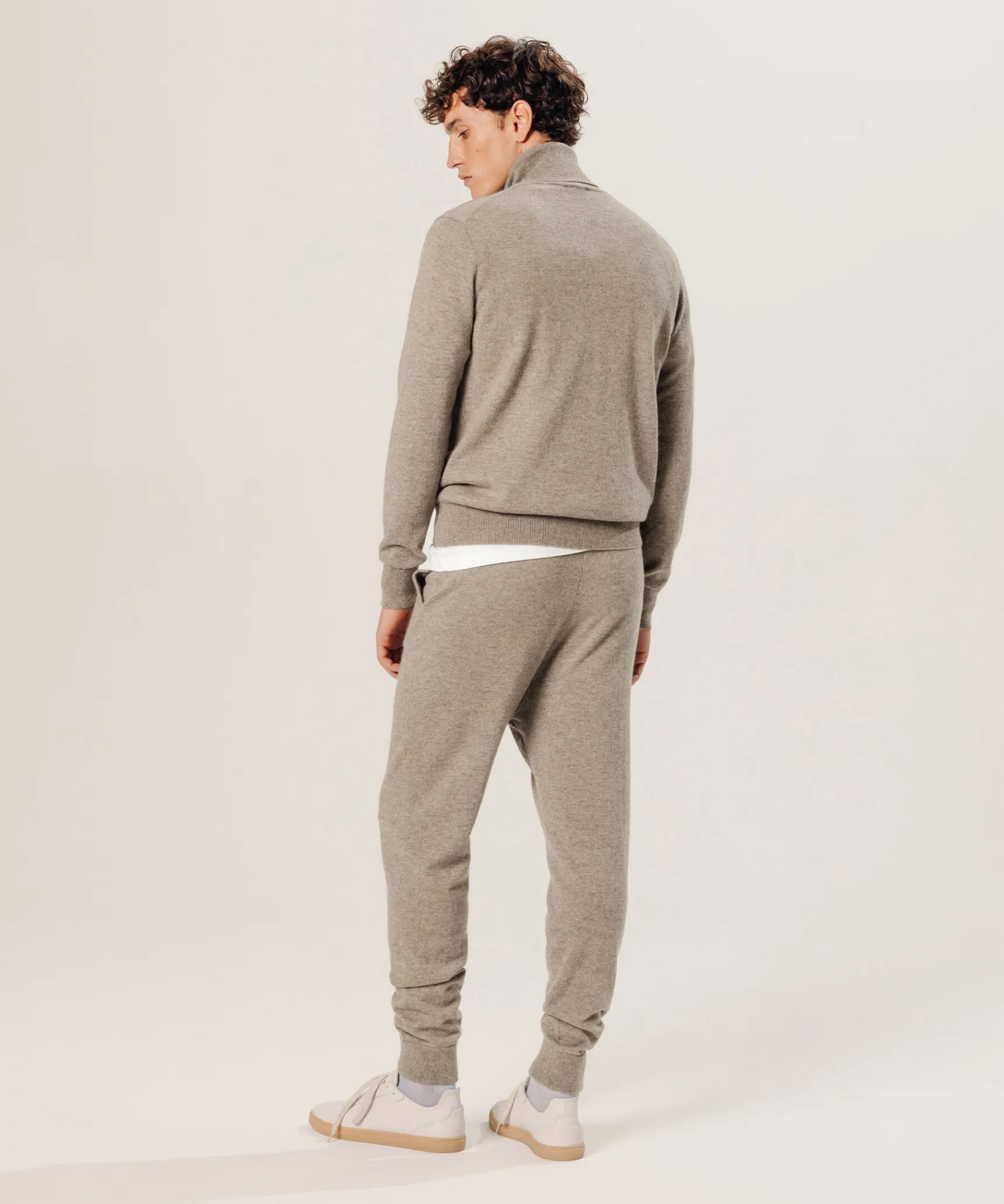 Discount Rodier Pantalon jogging en cachemire beige