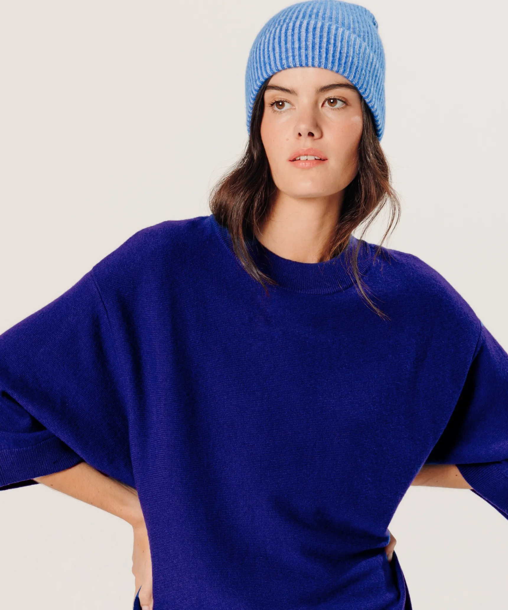 Discount Rodier Poncho manches 3/4 cachemire bleu outremer