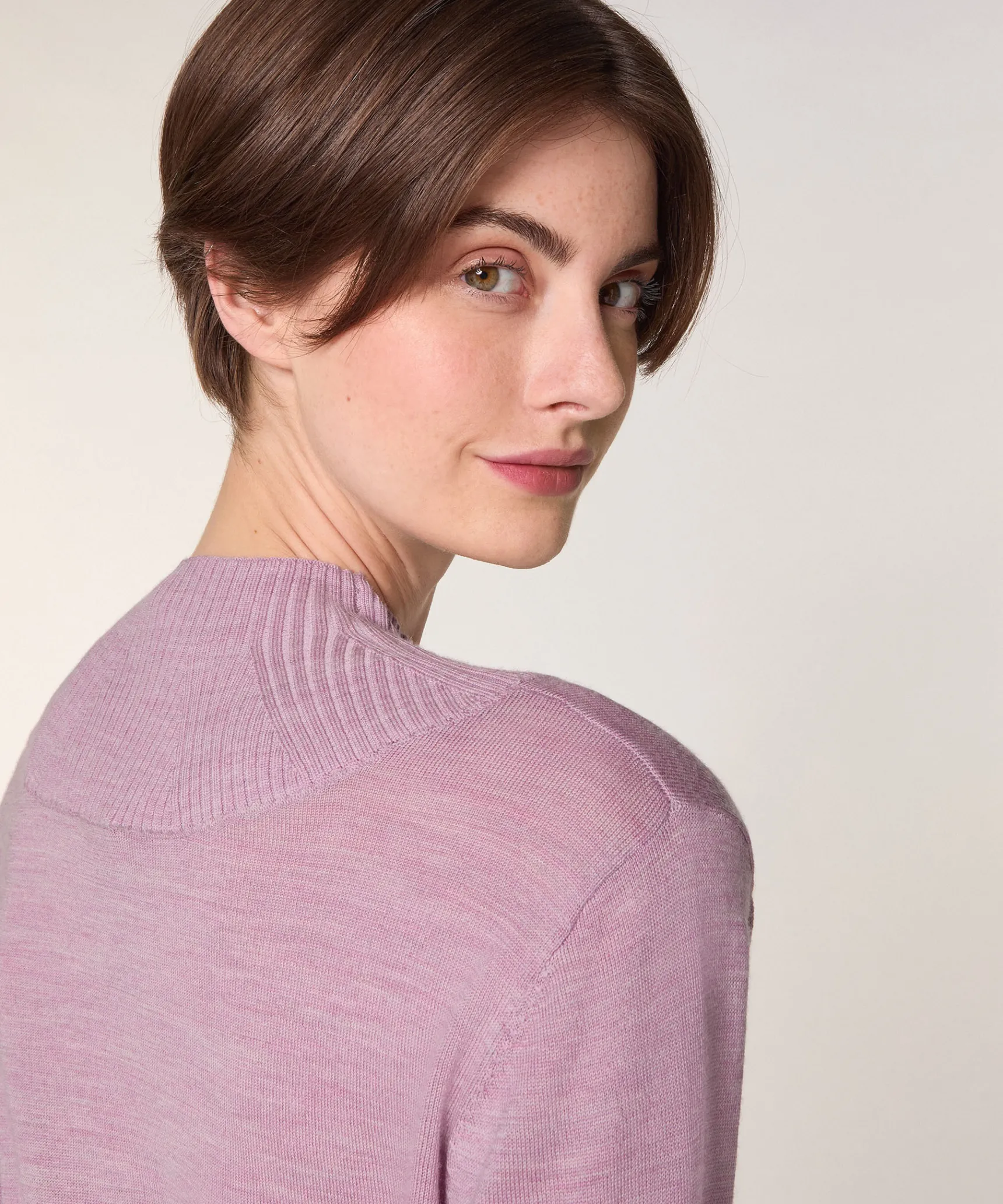 New Rodier Pull col montant en laine mérinos rose bonbon