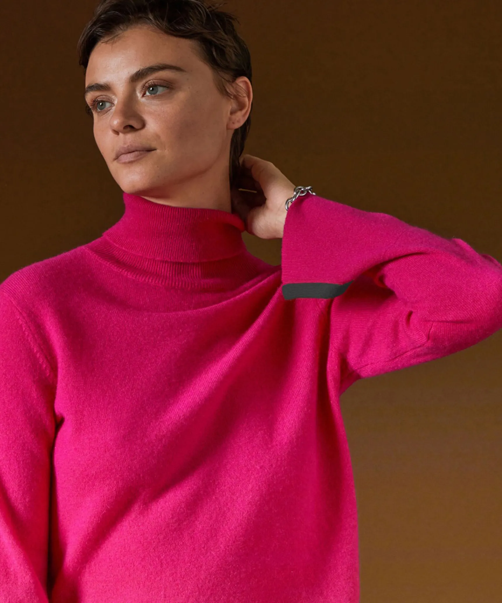 Rodier Pull col roulé en cachemire rose tonique