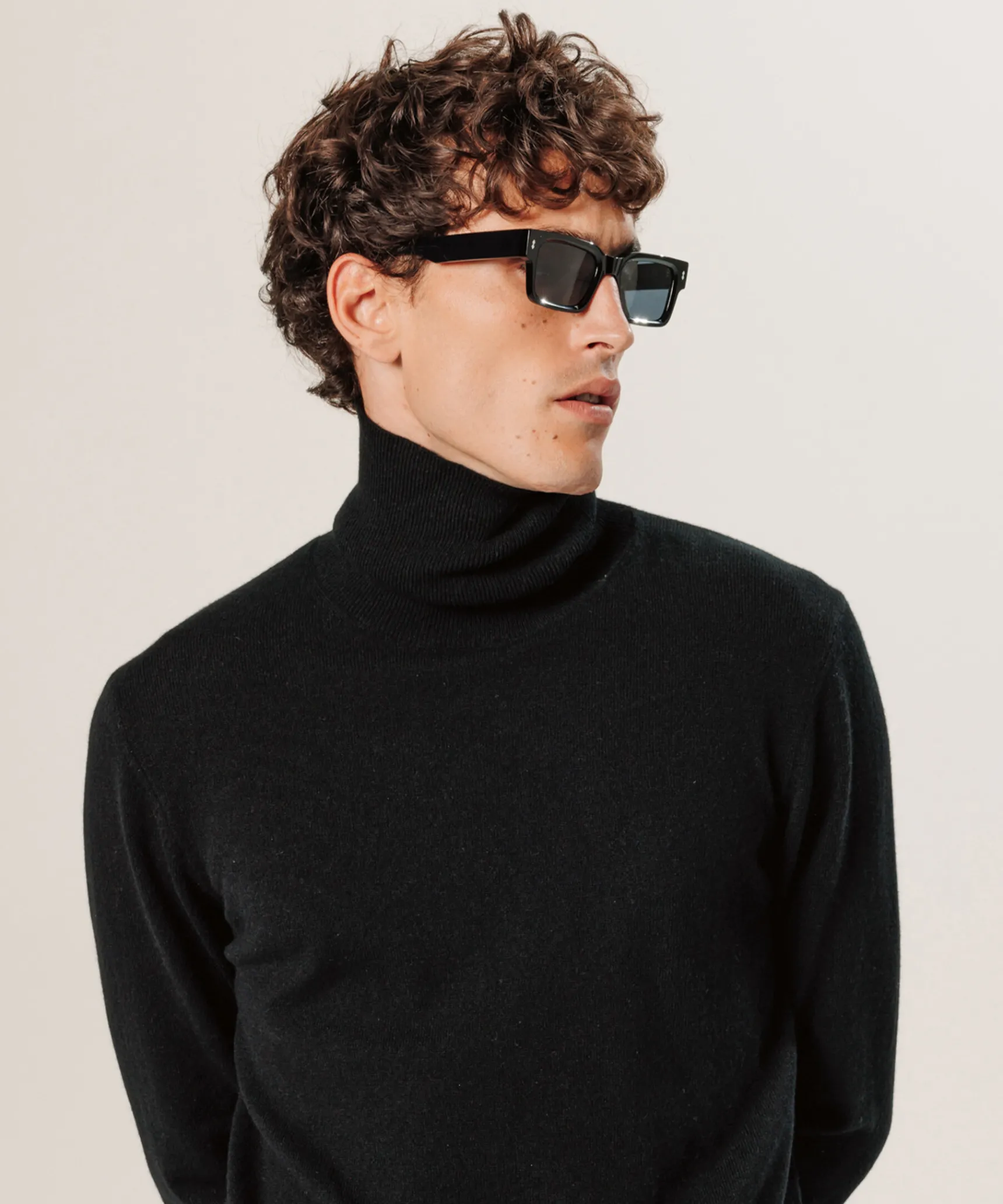 New Rodier Pull col roulé en cachemire noir