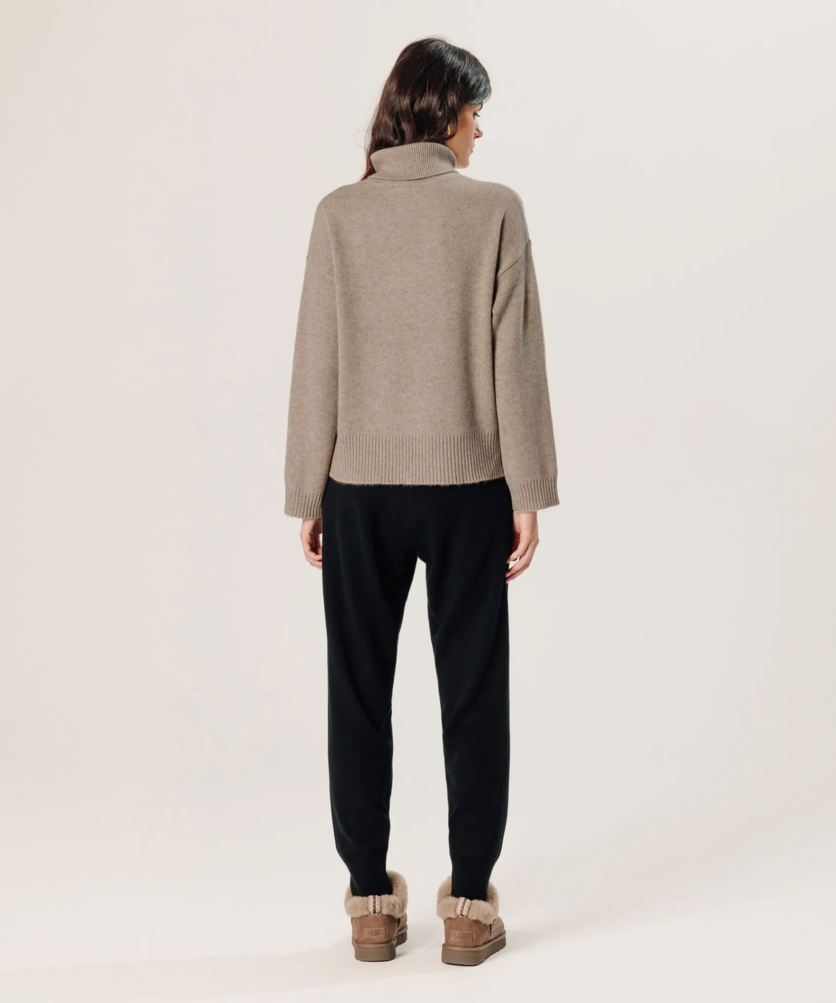 Online Rodier Pull col roulé oversize en cachemire marron taupe
