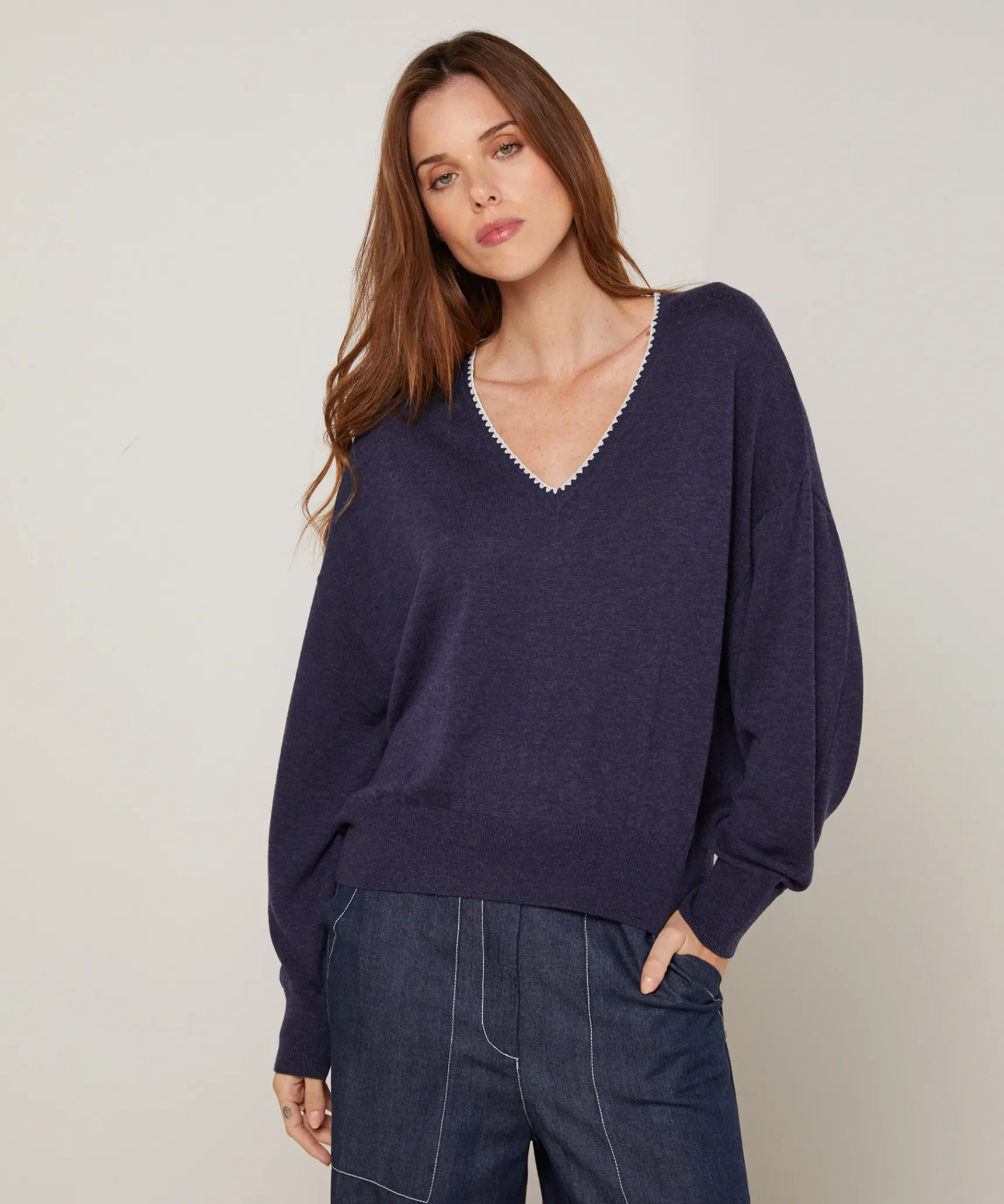 New Rodier Pull col V en maille fine bleu denim