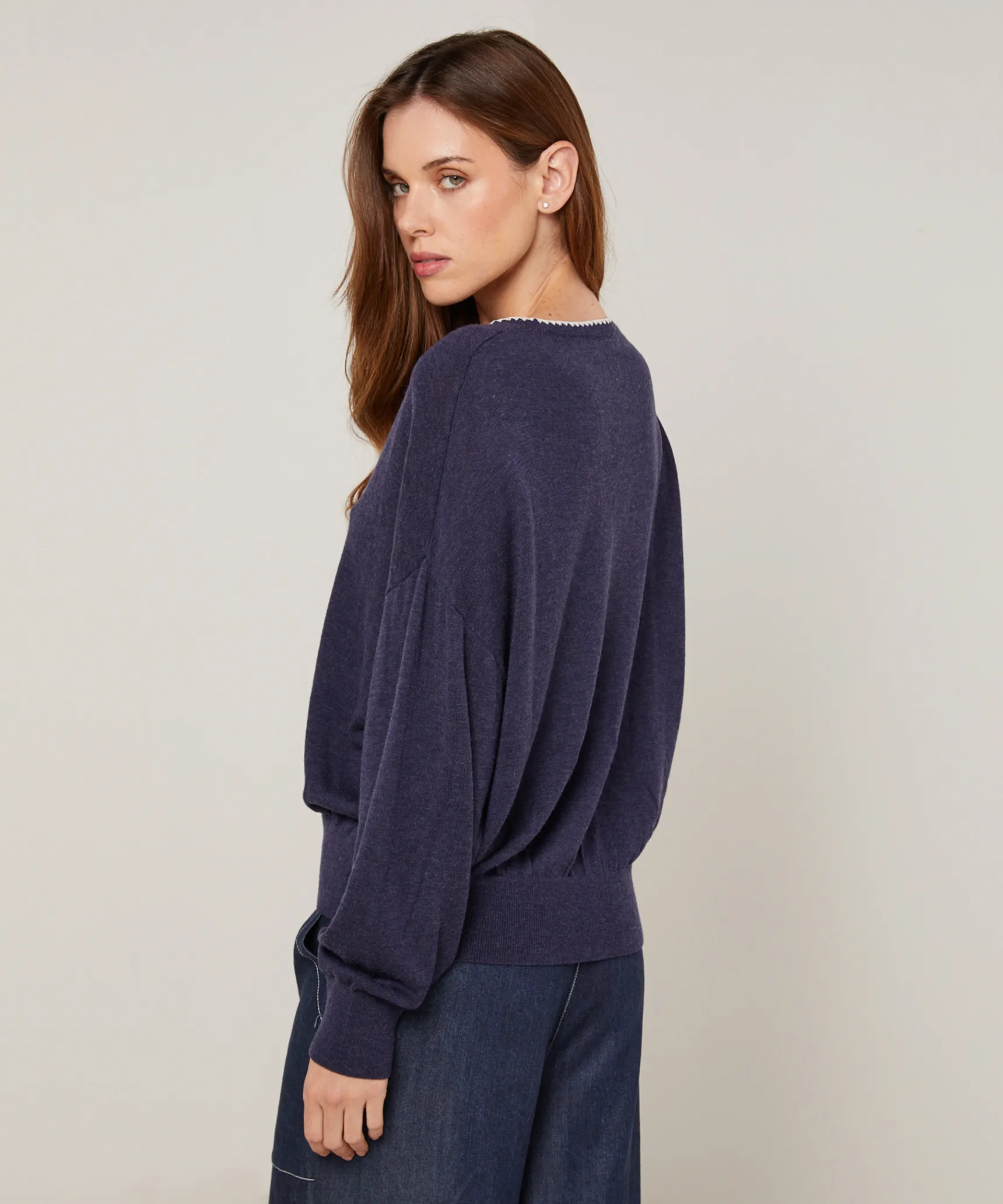 New Rodier Pull col V en maille fine bleu denim
