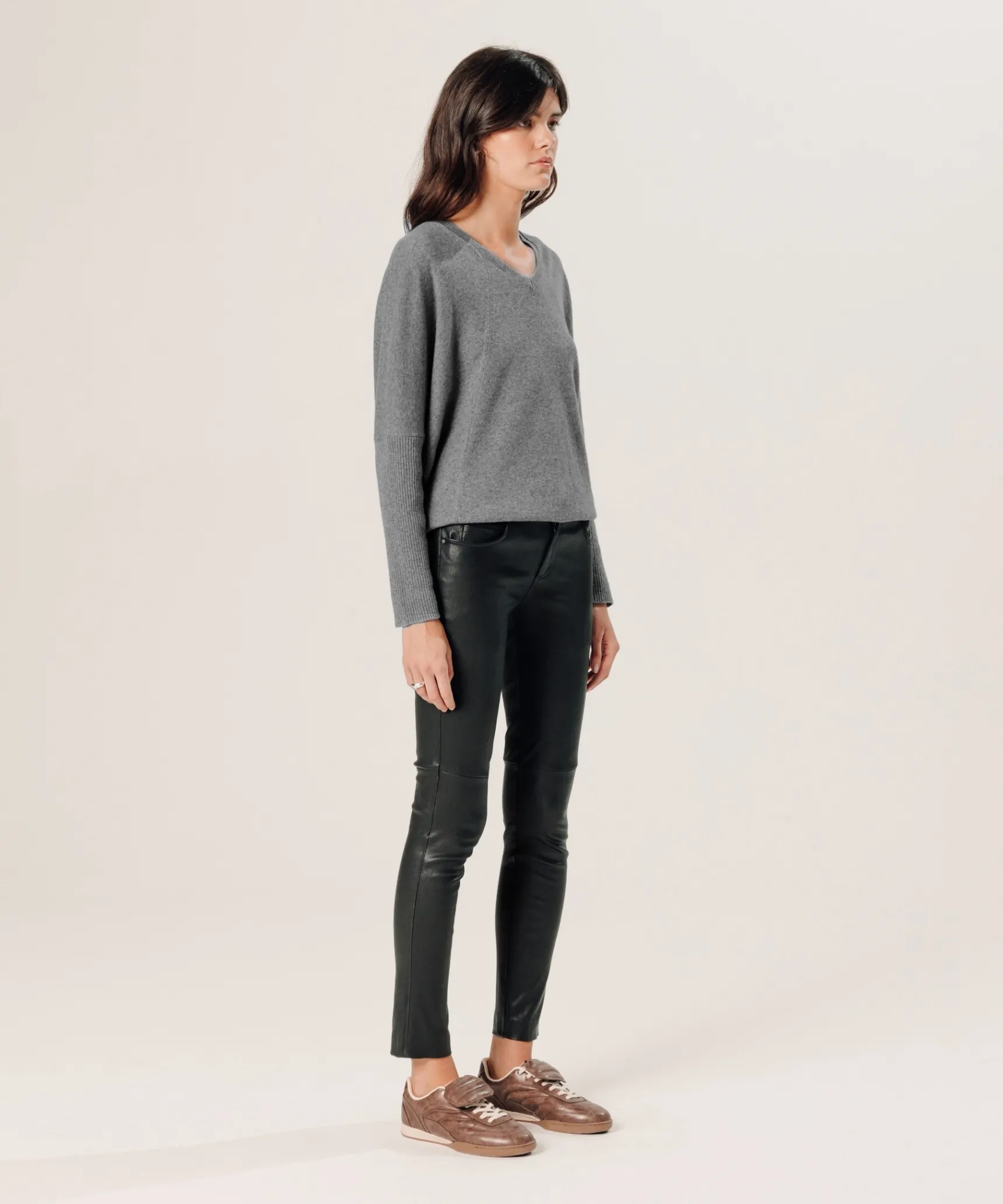 Sale Rodier Pull col V oversize en cachemire gris perle