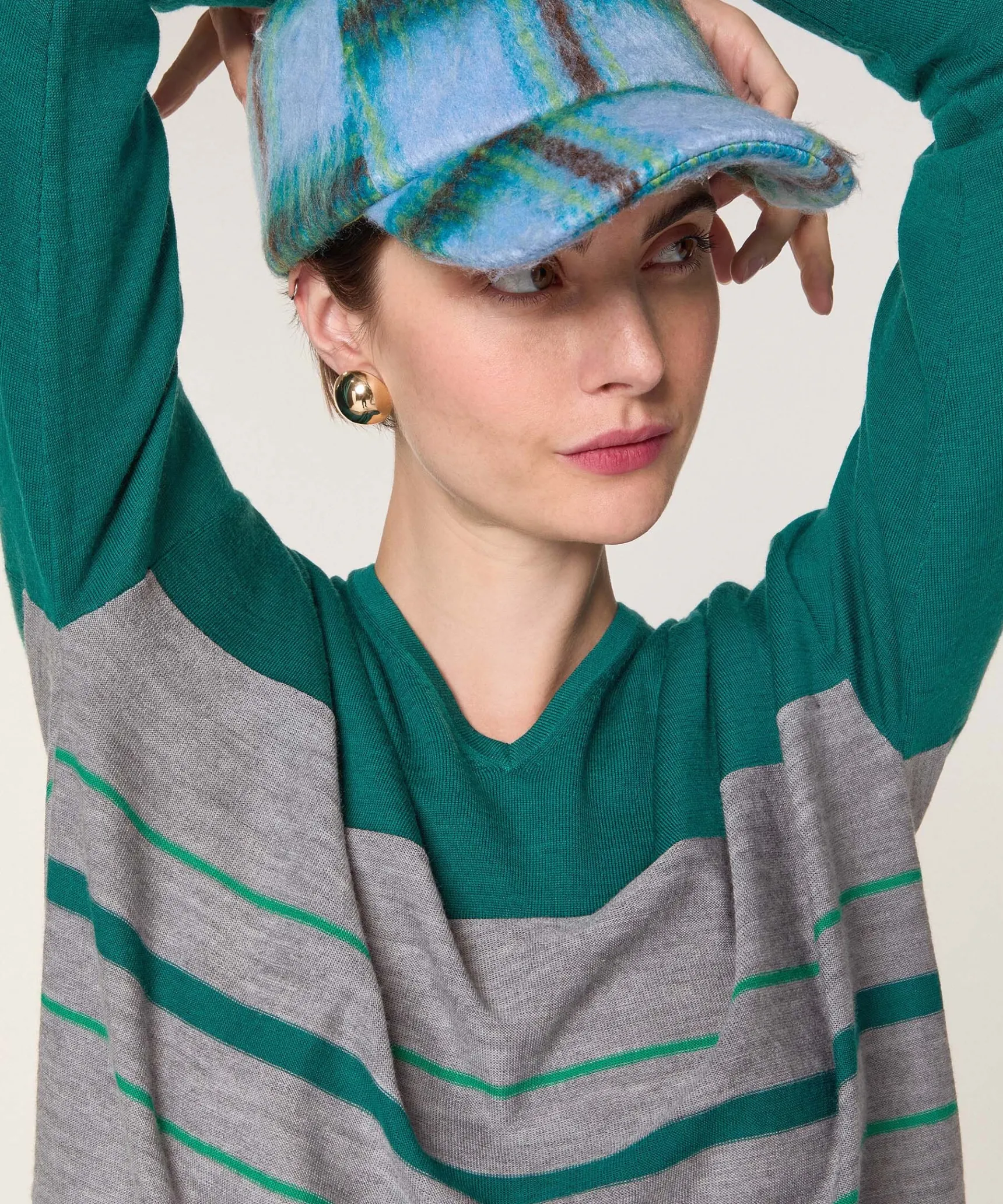 Online Rodier Pull col V rayé en laine mérinos vert canard