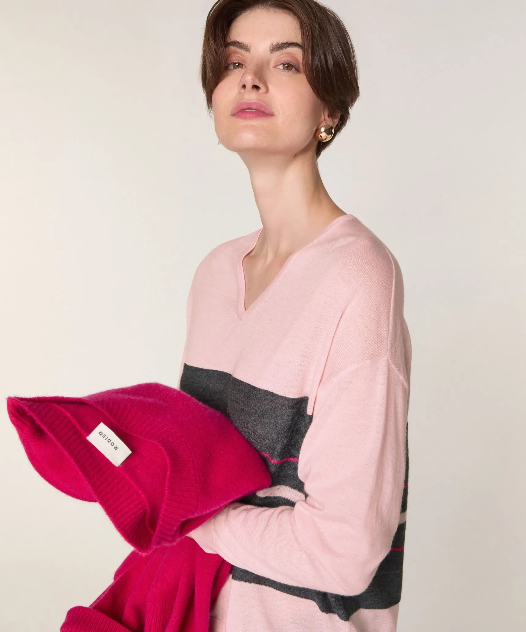 Best Rodier Pull col V rayé en laine mérinos rose perle