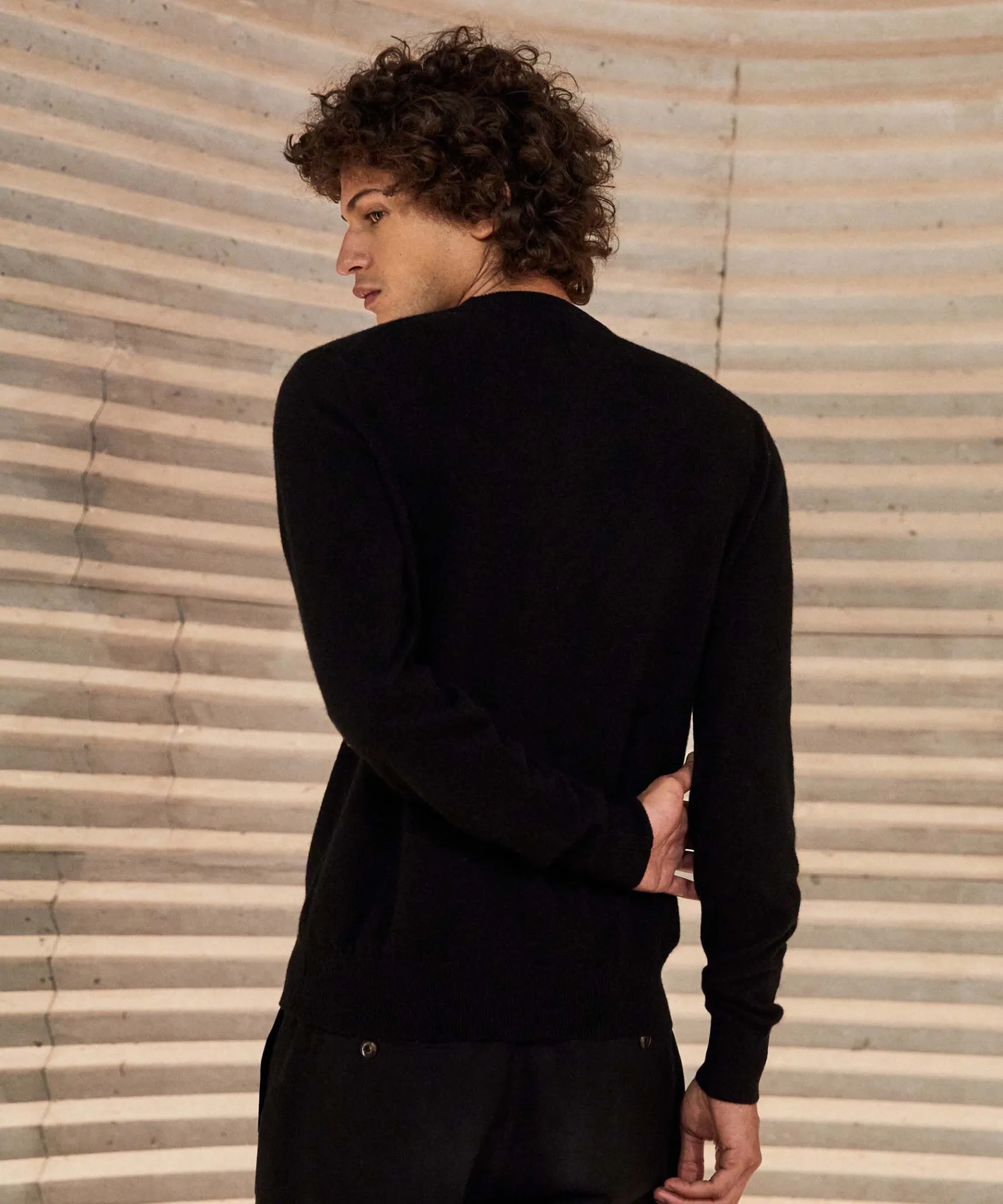Rodier Pull homme col rond en cachemire 2 fils noir intense