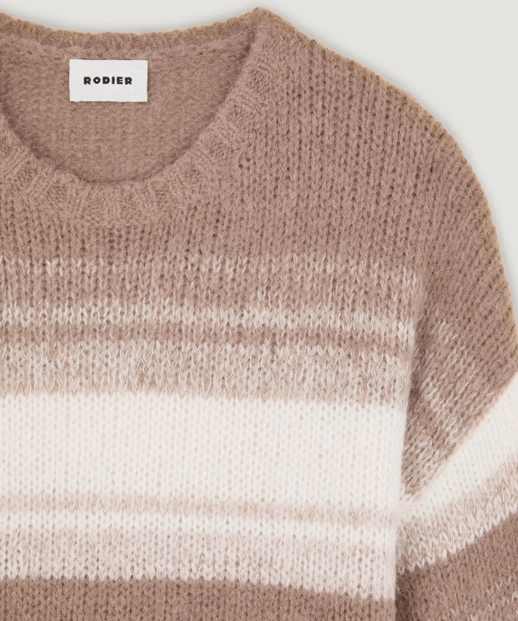 Rodier Pull oversize rayé en alpaga marron taupe