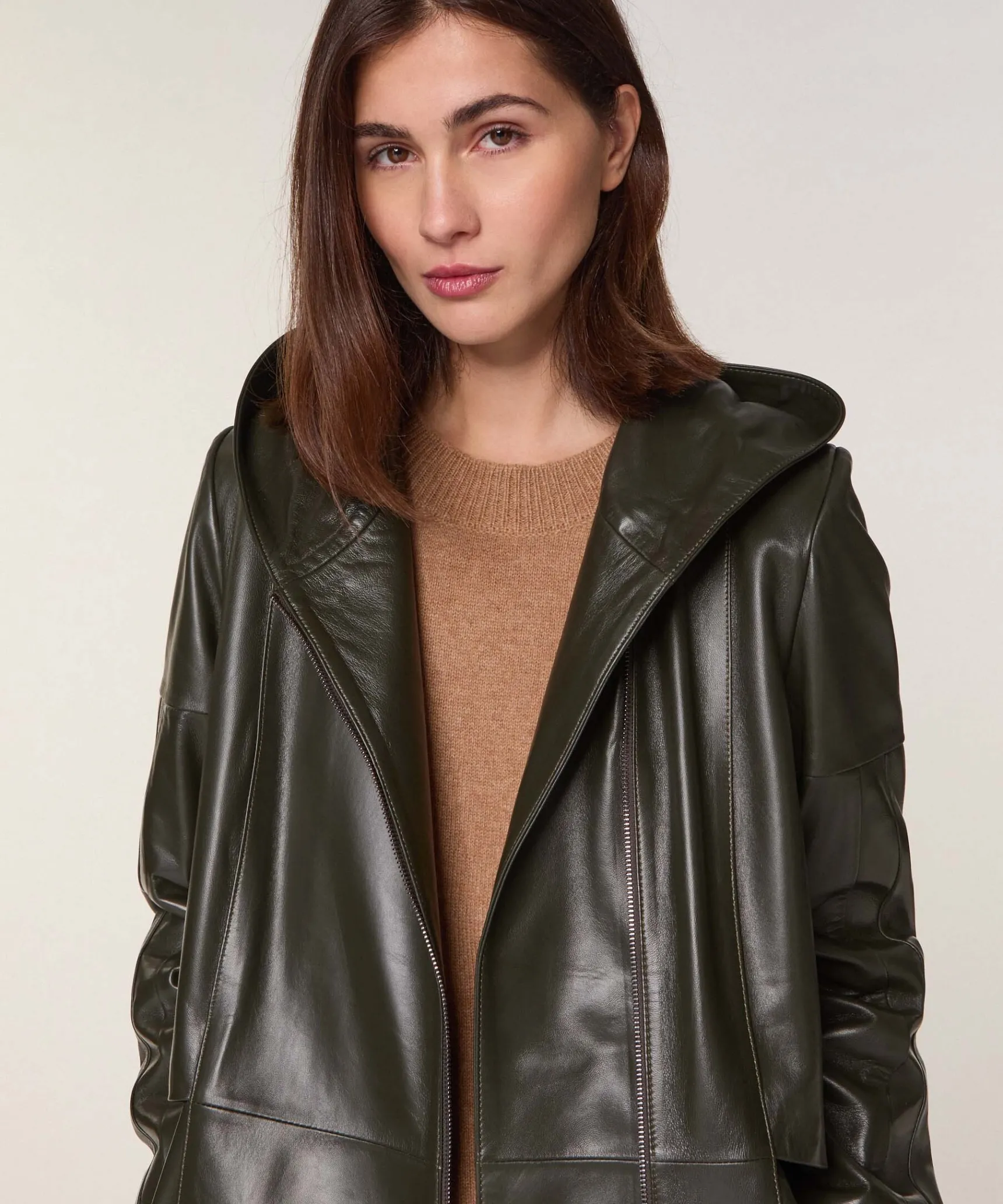 New Rodier Veste à capuche en cuir vert kaki