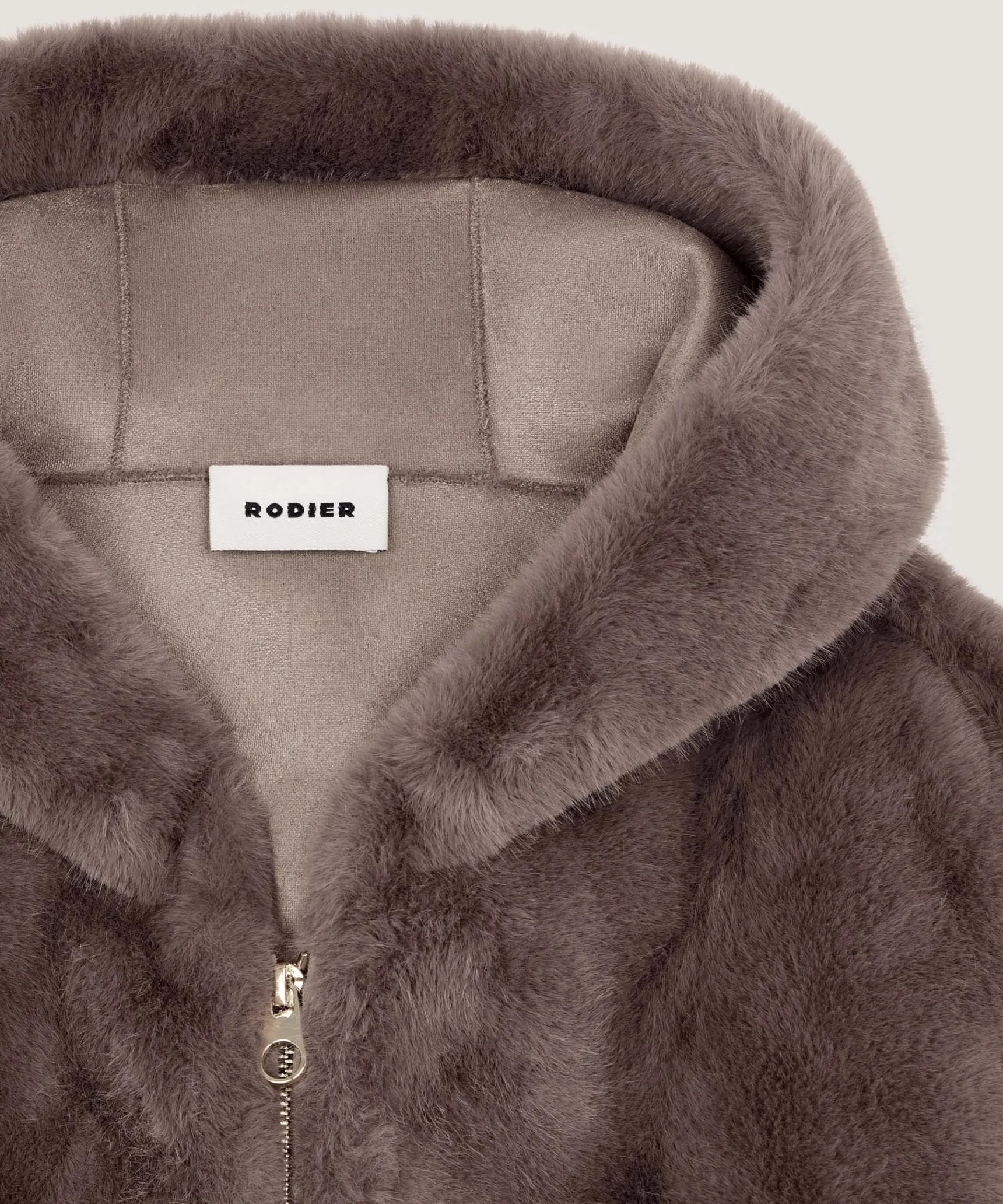 Sale Rodier Veste à capuche fausse fourrure marron taupe